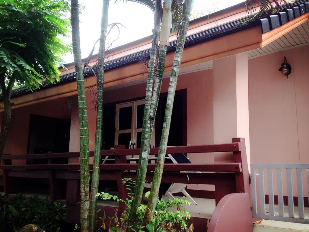 Phalaburi Resort Ban Chang  Exterior photo