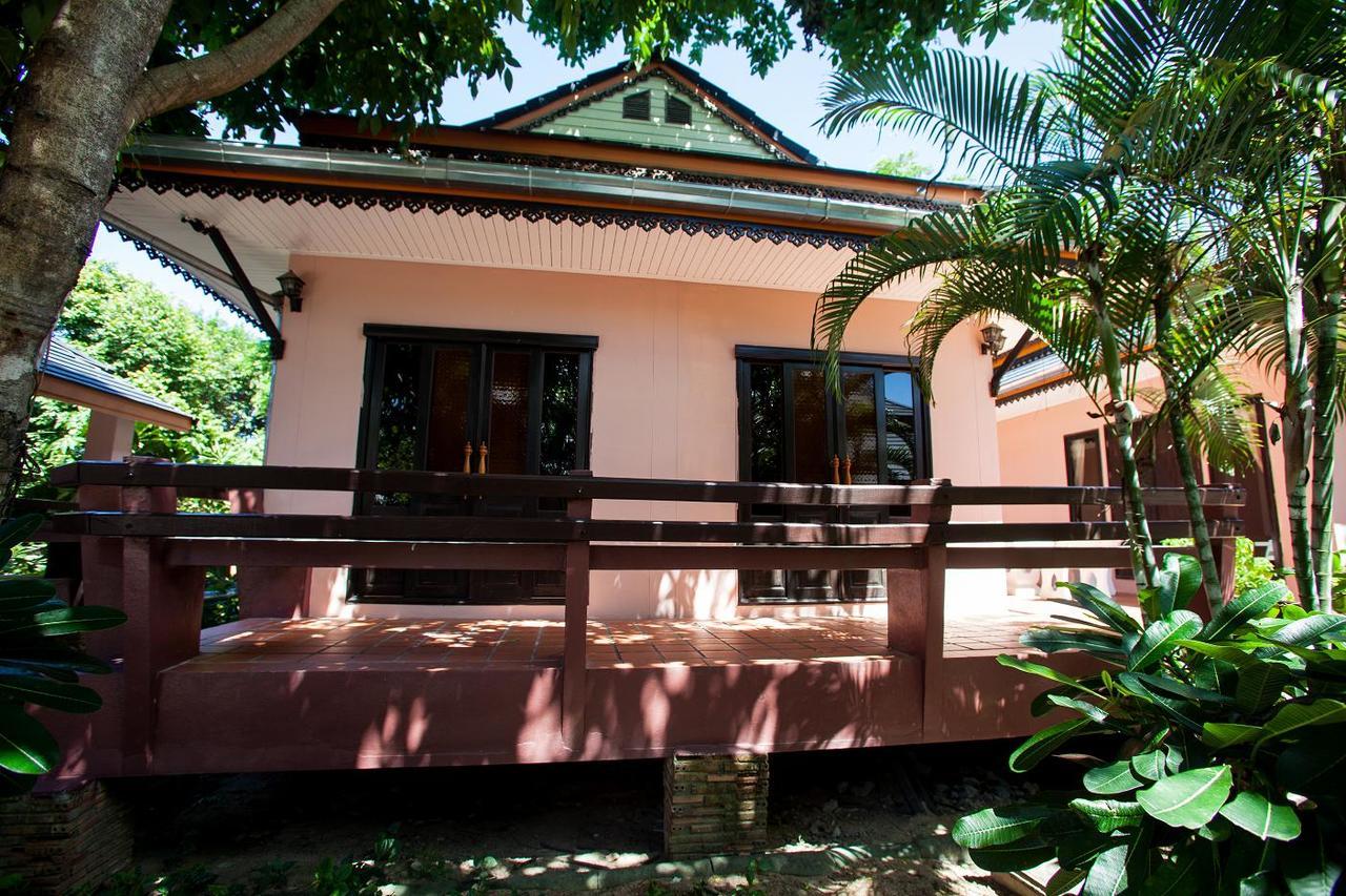 Phalaburi Resort Ban Chang  Exterior photo